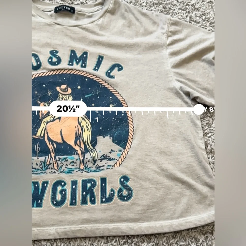 The Cosmic Cowgirls Vintage Tee - Picture 5 of 6